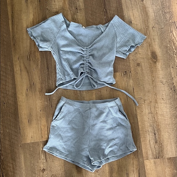 Tops - Women's Light Blue Ribbed Two Piece Set